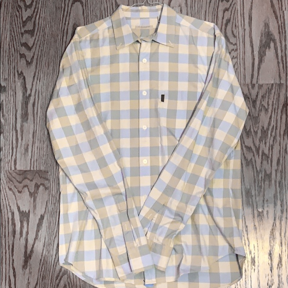 Buerberry Long-Sleeve Button Down Dress Shirt